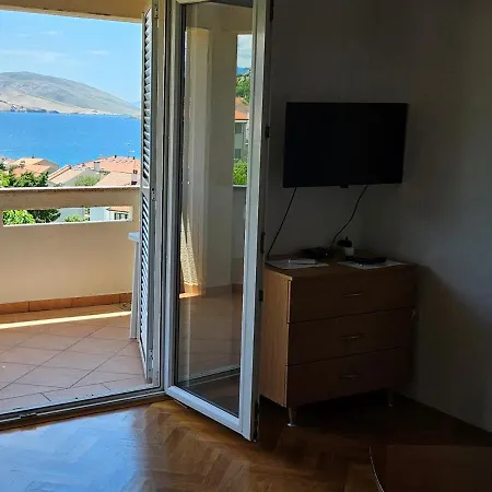Apartments Trojak Baska  Exterior photo